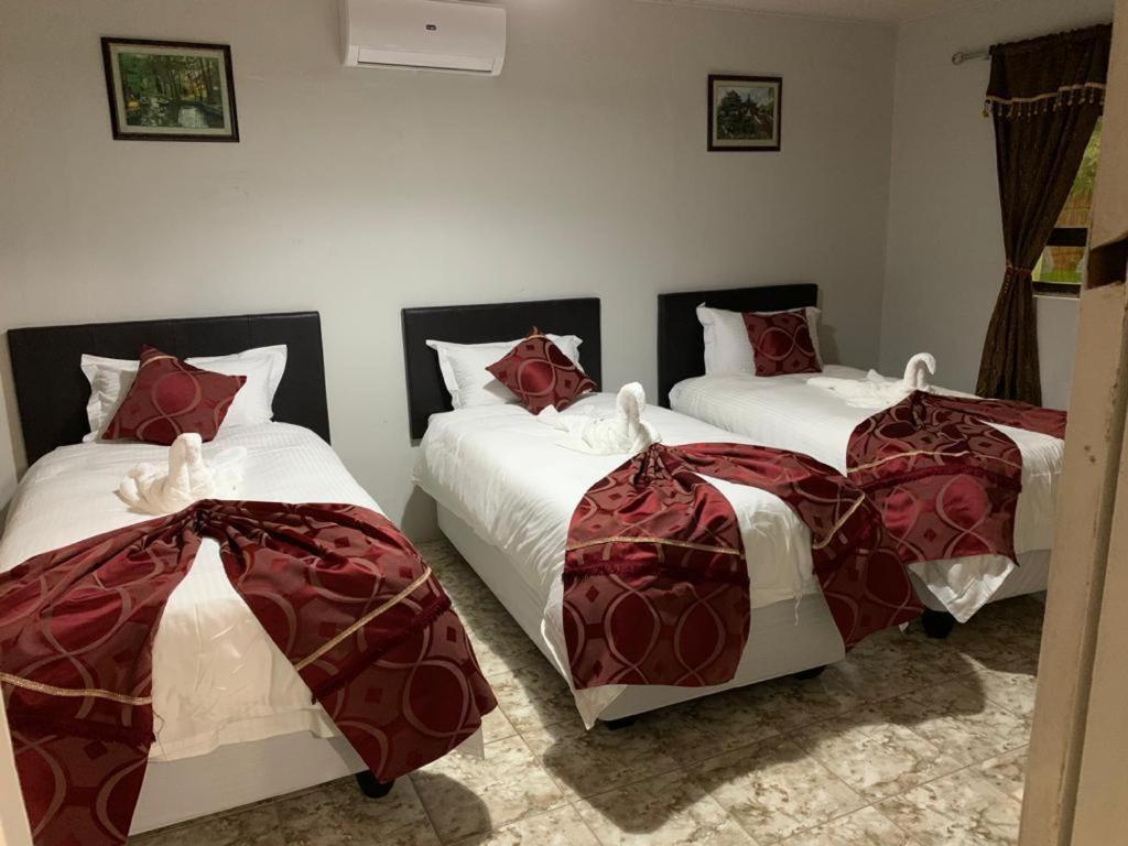 Juda Haus Lodge Katima Mulilo Dış mekan fotoğraf